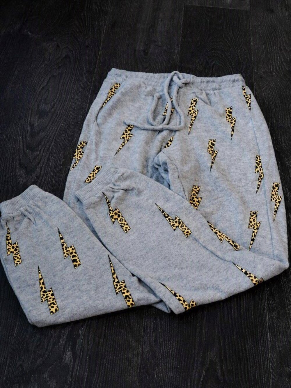 Chaser Animal Bolts Drawstring Joggers Small NWT Super Soft
